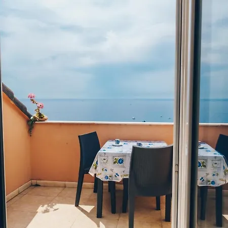 115 Mansarda Punta Sole Bordighera, Vista Mare E 5 Minuti Dalla Spiaggia *