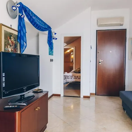 115 Mansarda Punta Sole Bordighera, Vista Mare E 5 Minuti Dalla Spiaggia Appartement