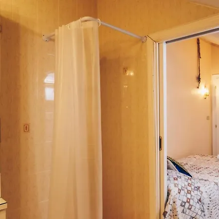 115 Mansarda Punta Sole Bordighera, Vista Mare E 5 Minuti Dalla Spiaggia Apartman
